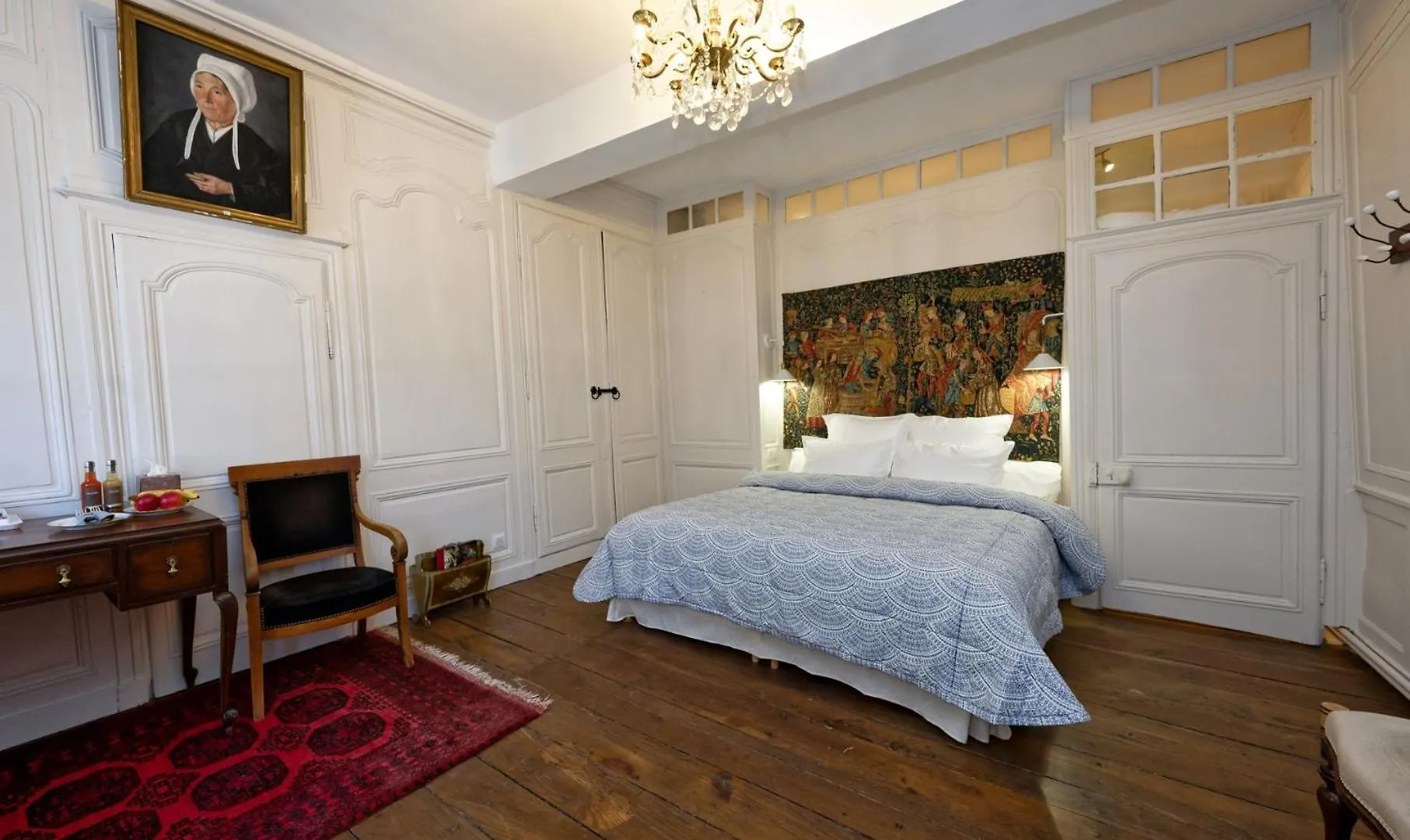 Guest House Saint Yves 디난